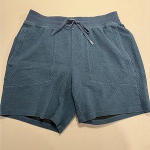 Lululemon At Ease Shorts Size L